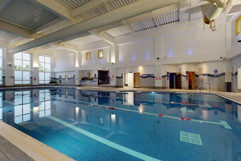 Village Hotel Bournemouth - Indoor Pool