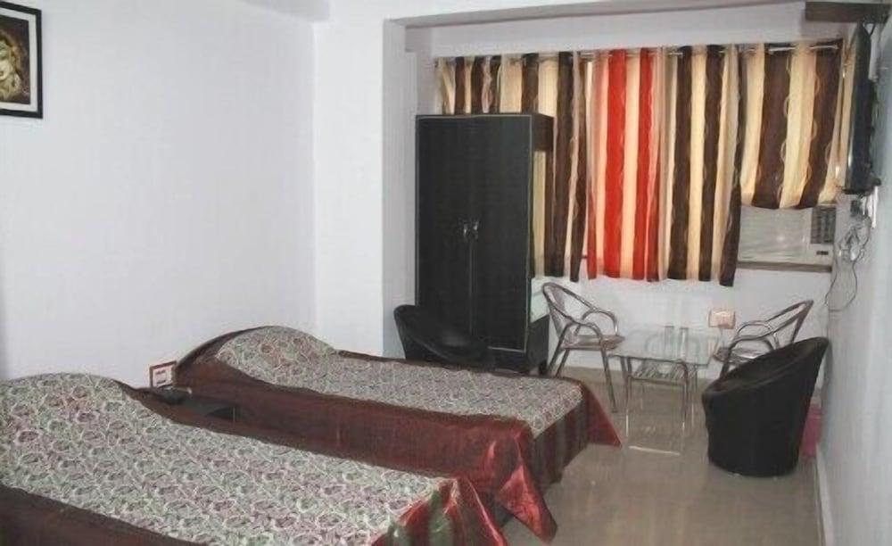 Hotel Ankur - Room