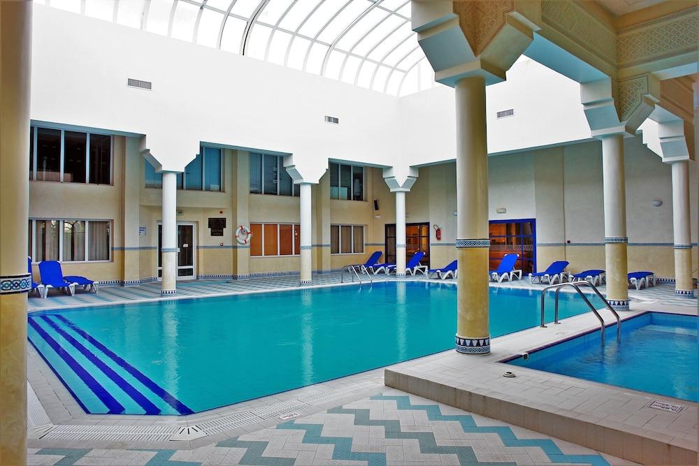 فندق المهاري الحمامات - Indoor Pool