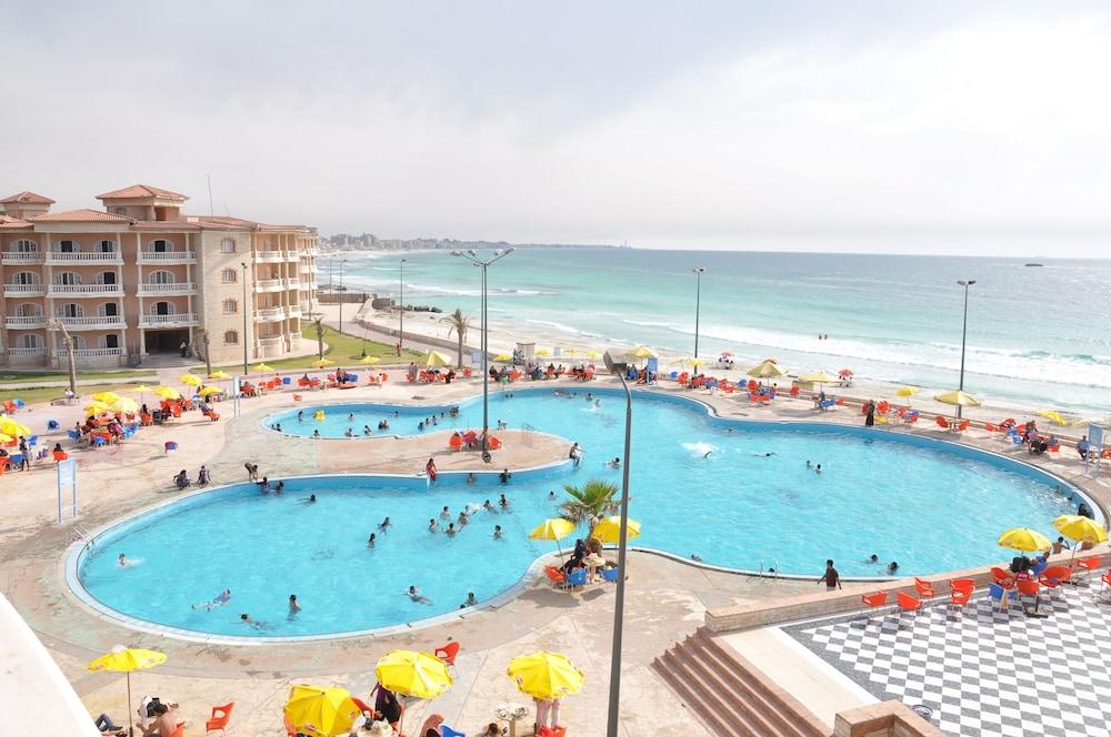 Ajami Armed Forces Apartments - Outdoor Pool
