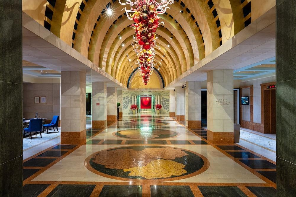 Resorts World Sentosa - Crockfords Tower - Lobby