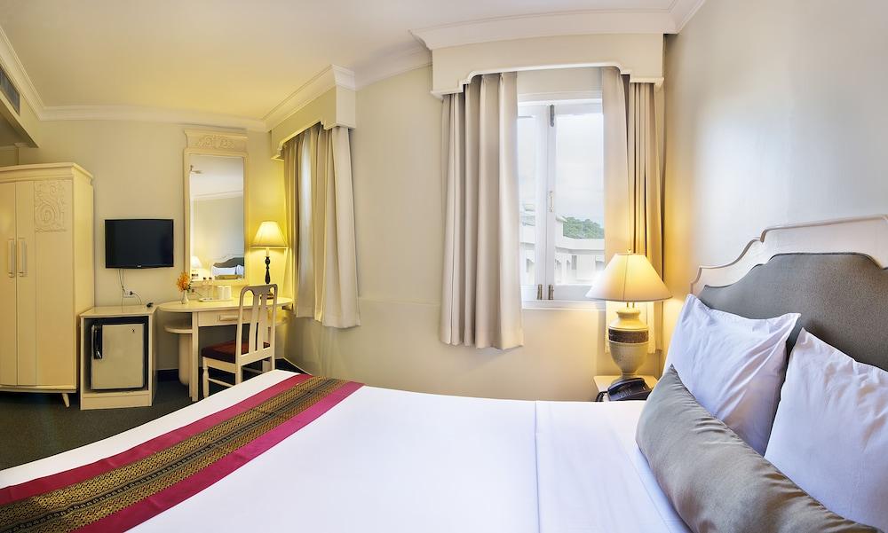 Royal Rattanakosin Hotel - Room