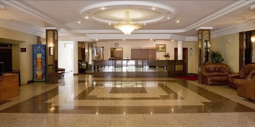 Ambasador Chojny Hotel Lodz - Lobby