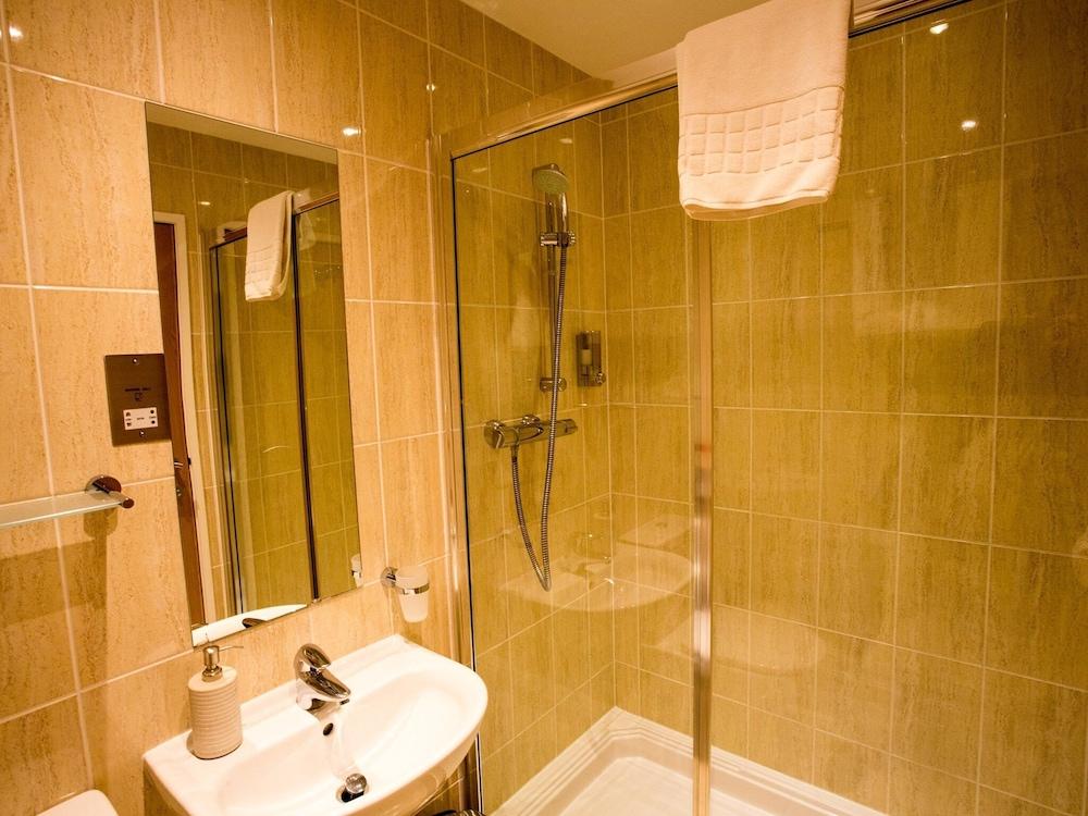 Bath House Hotel - Miscellaneous