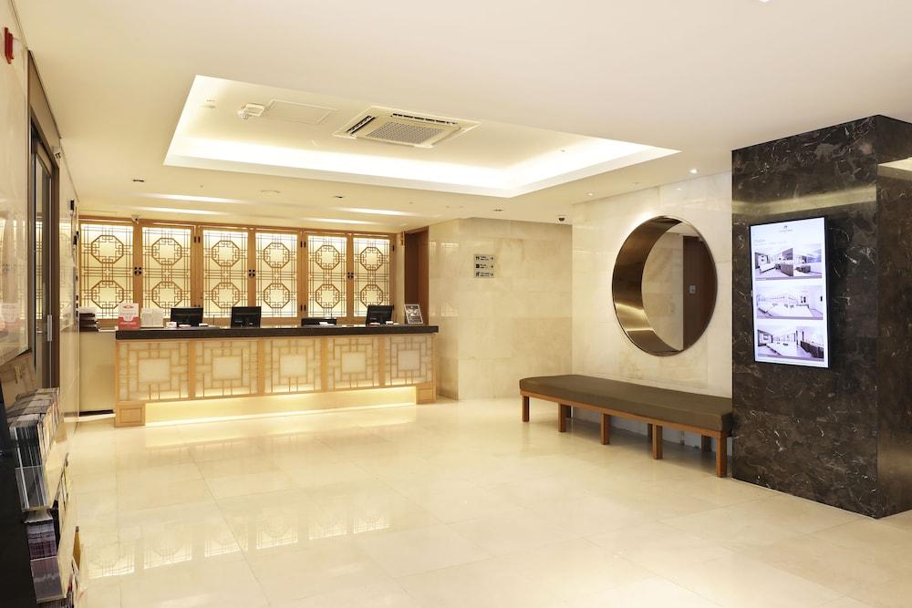 Hotel Aventree Jongno - Reception