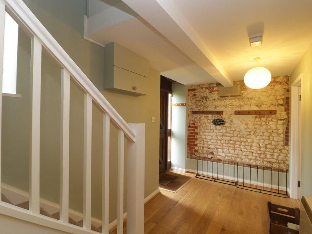 Newfield Farm Cottages - Interior
