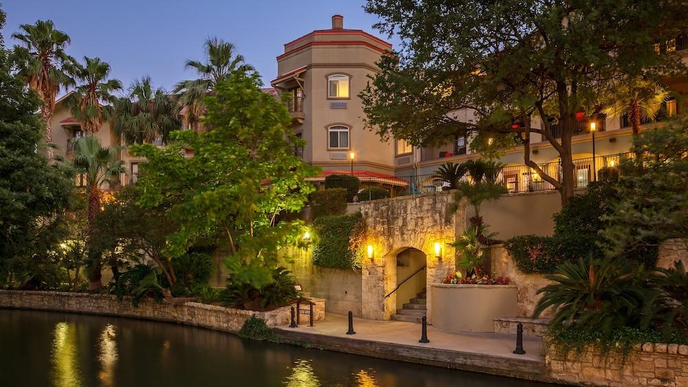 Hotel Indigo San Antonio Riverwalk, an IHG Hotel - Featured Image