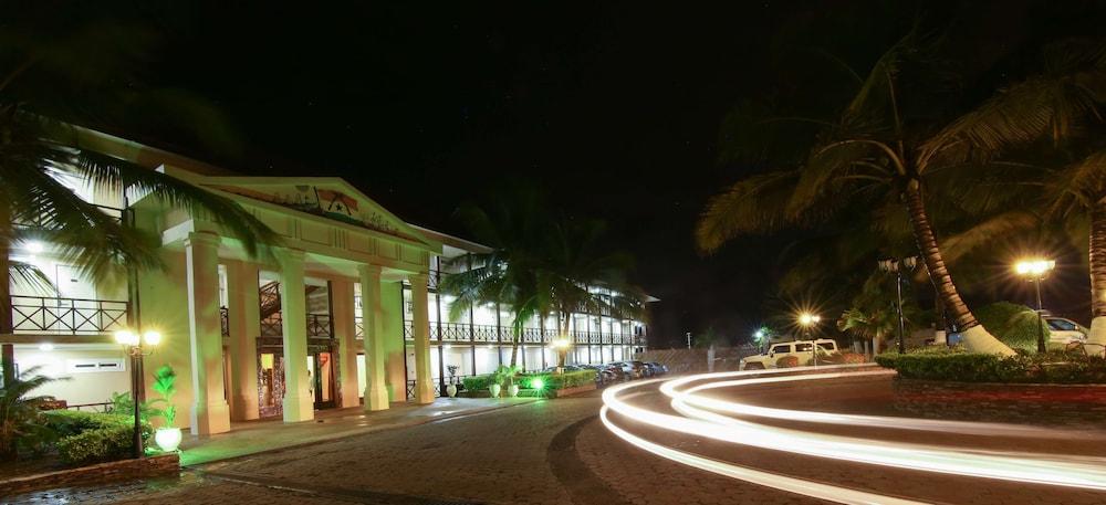 Best Western Plus Accra Beach Hotel - Featured Image