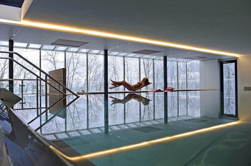 Seeblick Höhenhotel - Indoor Pool