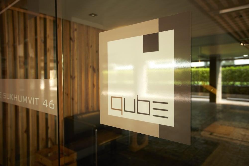Qube Suites Sukhumvit - Interior Entrance