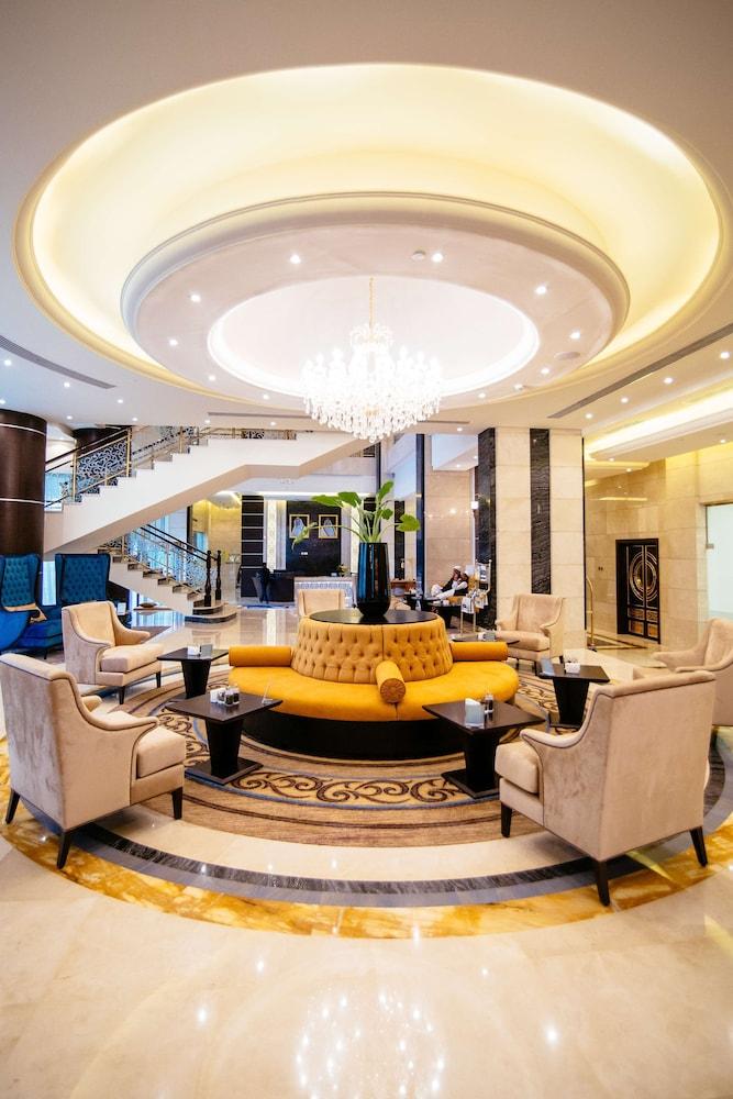 فندق جولدن توليب الدوحة (فندق فاخر في المدينة) - Lobby
