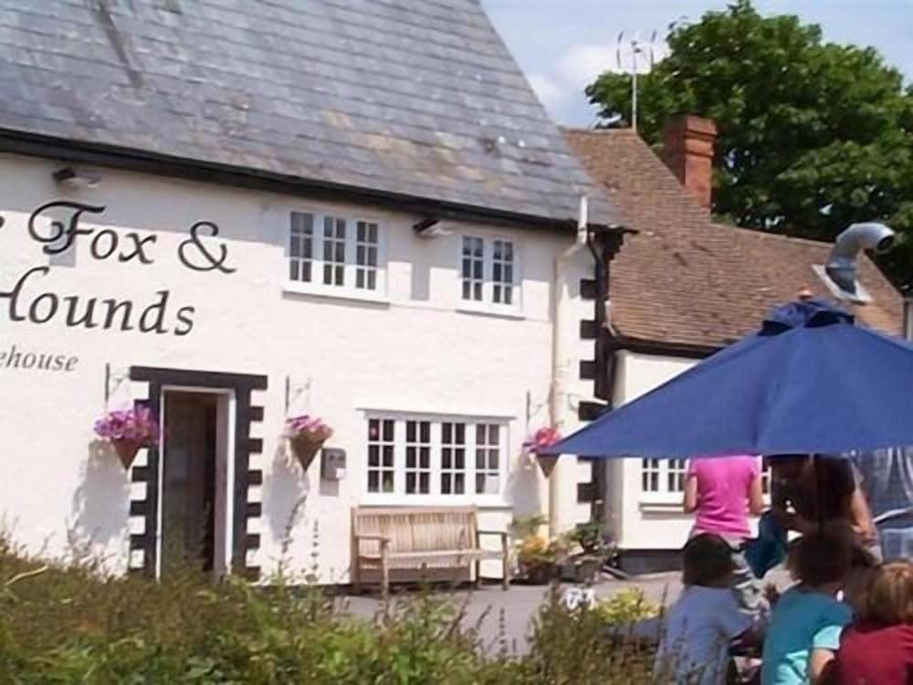 The Fox and Hounds - Featured Image