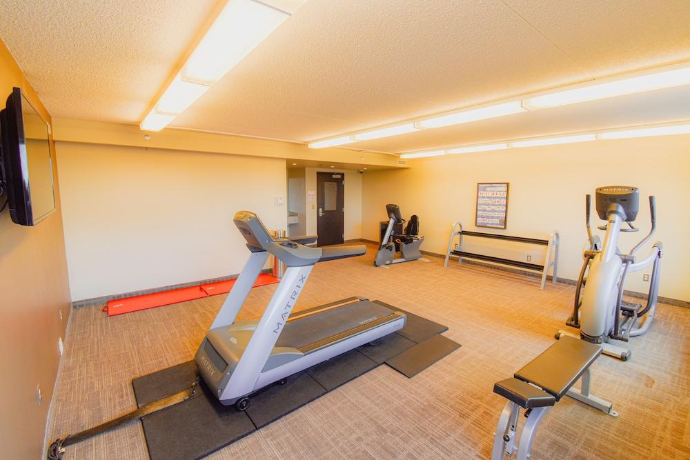 Canad Inns Destination Centre Health Sciences Centre - Fitness Facility