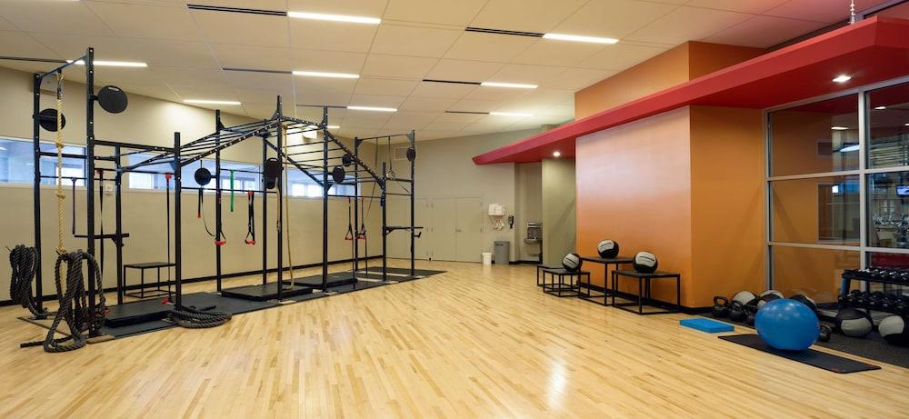 Hilton Charlotte Uptown - Fitness Facility