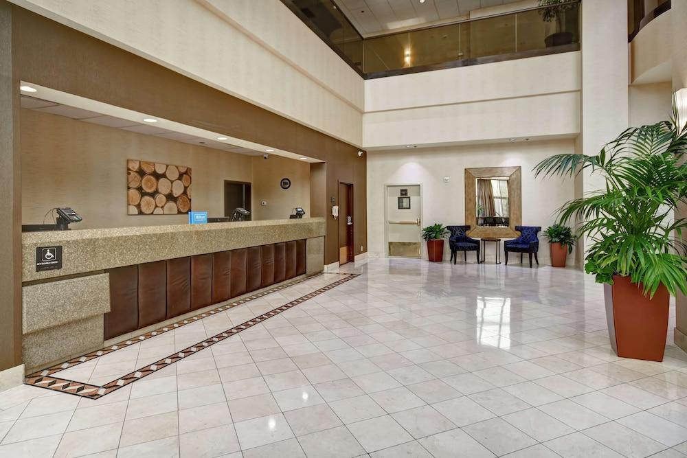 Embassy Suites by Hilton Santa Clara Silicon Valley - Lobby