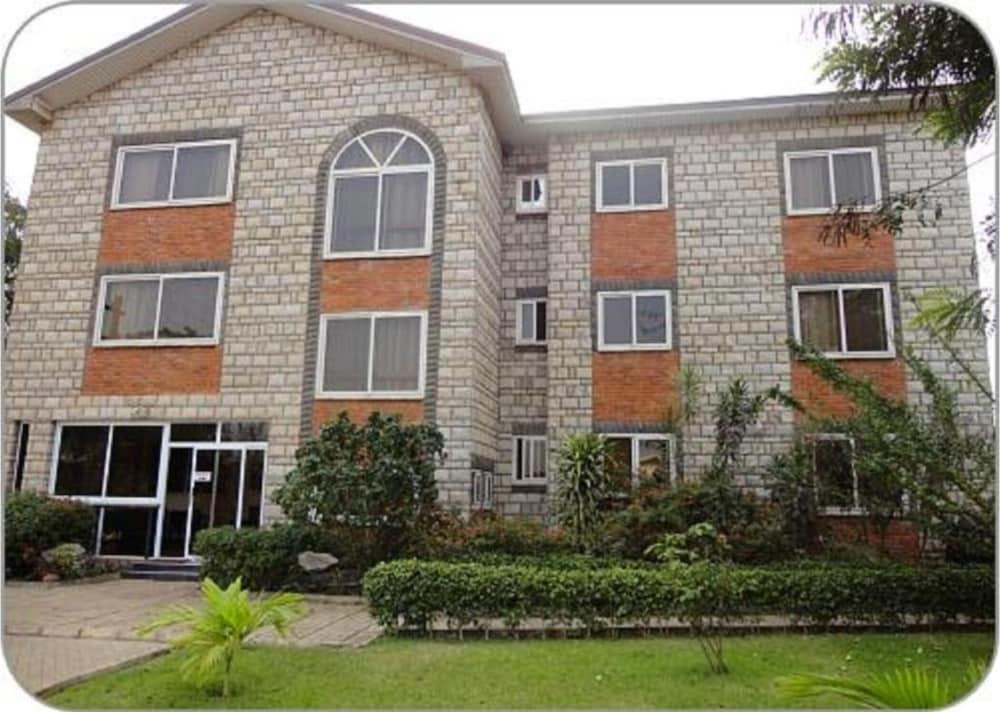 Calabash Green Executive Apartments - Exterior