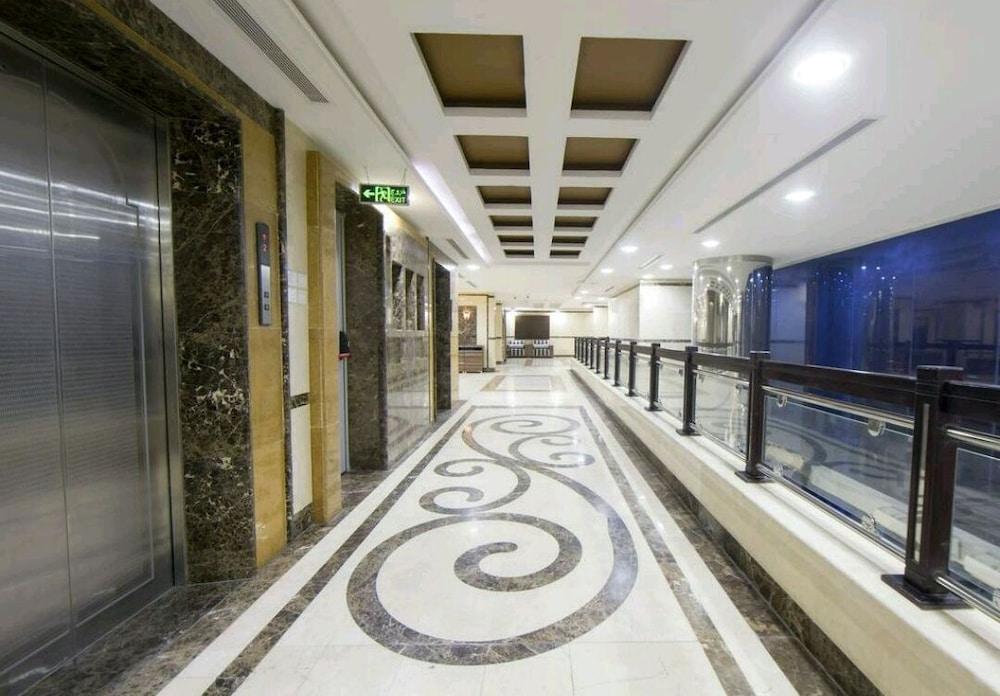 Snood Al Azama Hotel - Interior