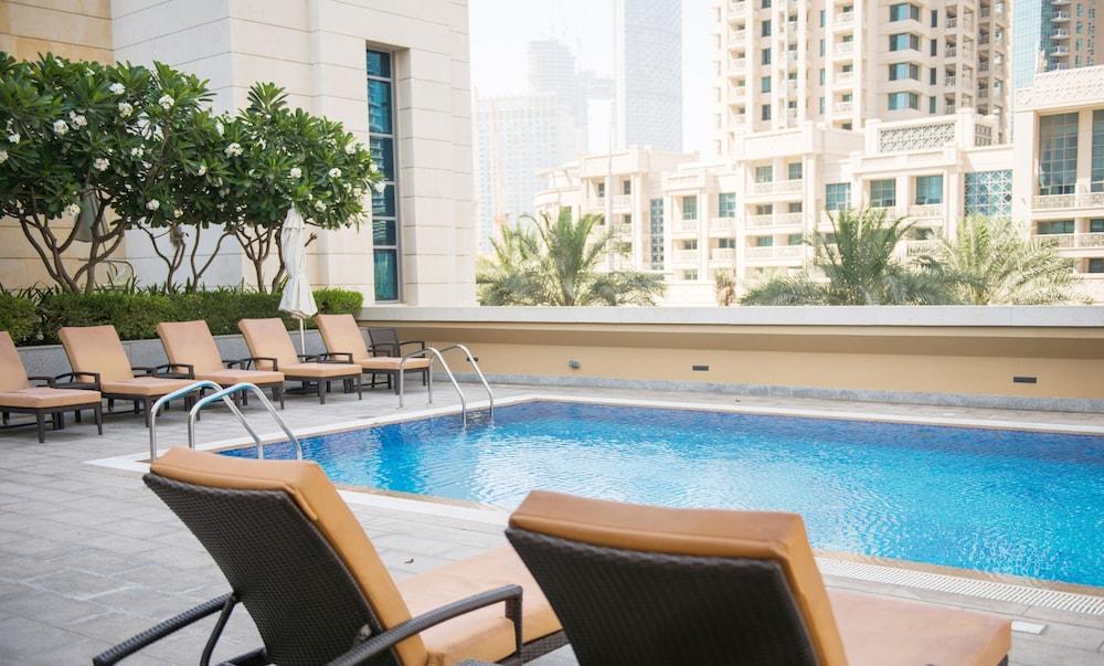 Dream Inn Claren Downtown With Private Terrace - Pool