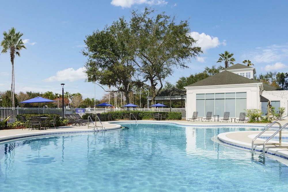 Hilton Garden Inn Orlando at SeaWorld - Pool