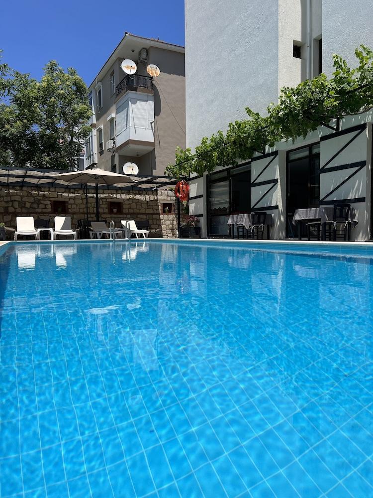 Bayram Hotel - Pool