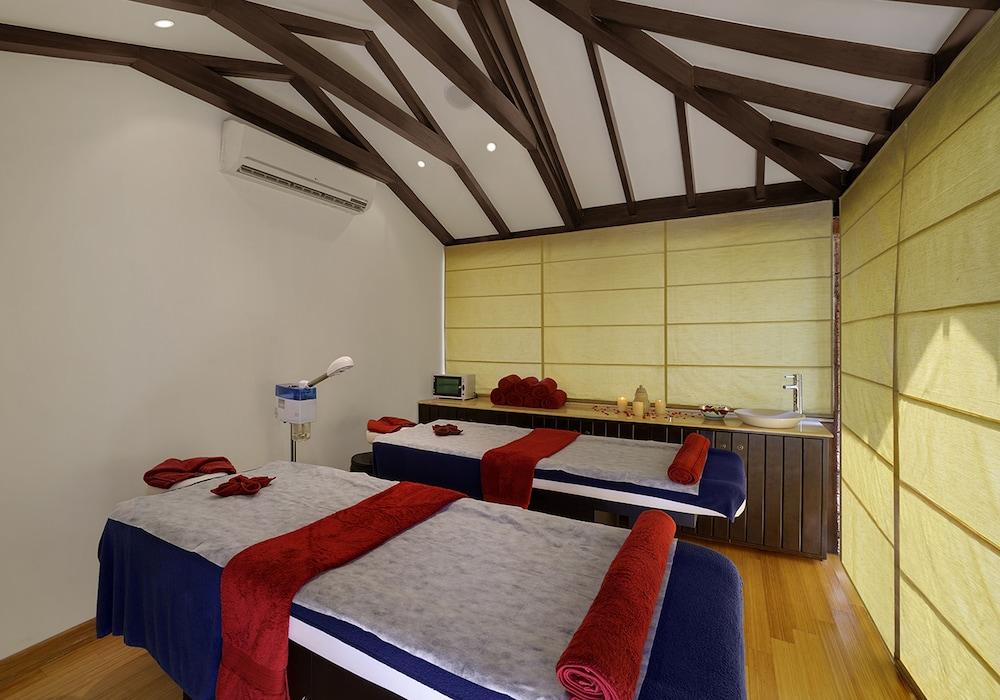 Casa De Goa Boutique Resort - Treatment Room