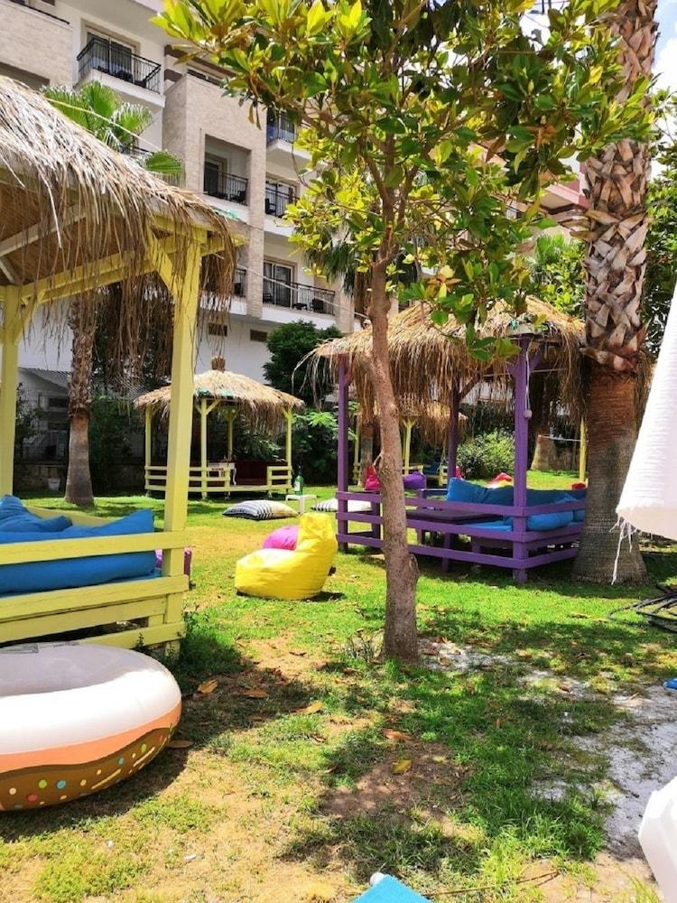 Rox Royal Hotel - All Inclusive - Property Grounds
