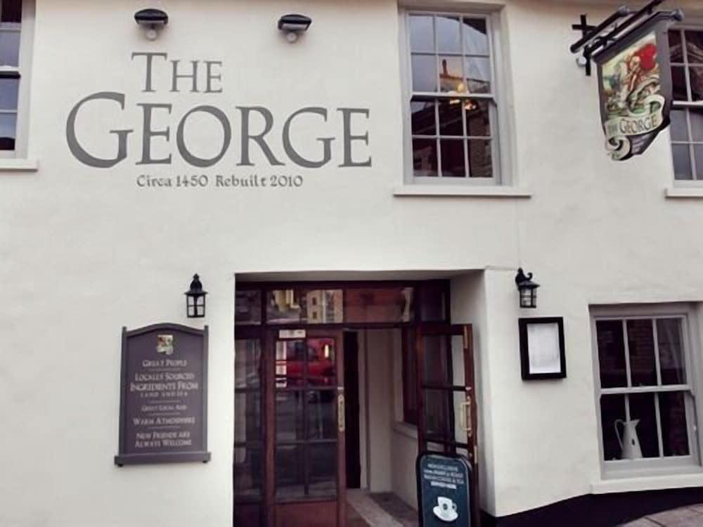 The George Inn - Exterior