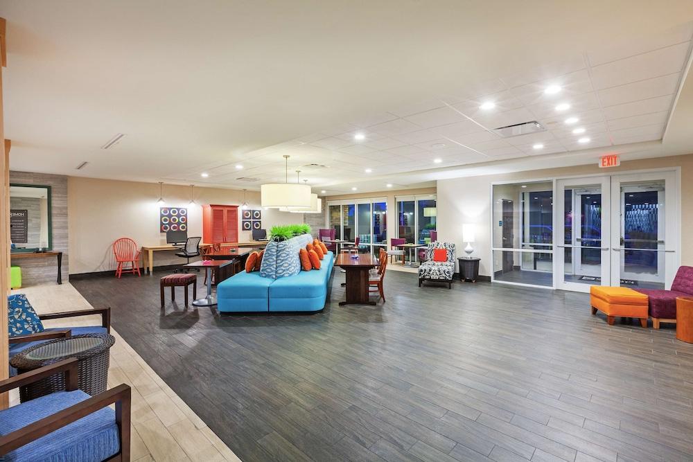 Home2 Suites by Hilton Gonzales, LA - Lobby