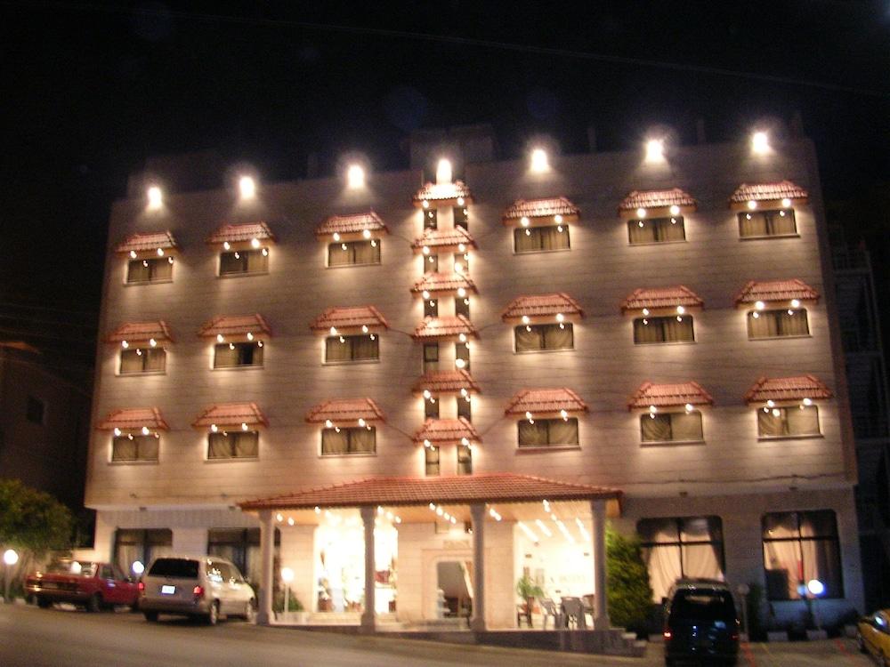 Petra Sella Hotel - Exterior
