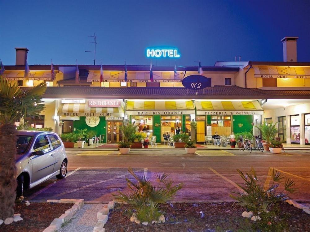 Hotel Agli Olmi - Featured Image
