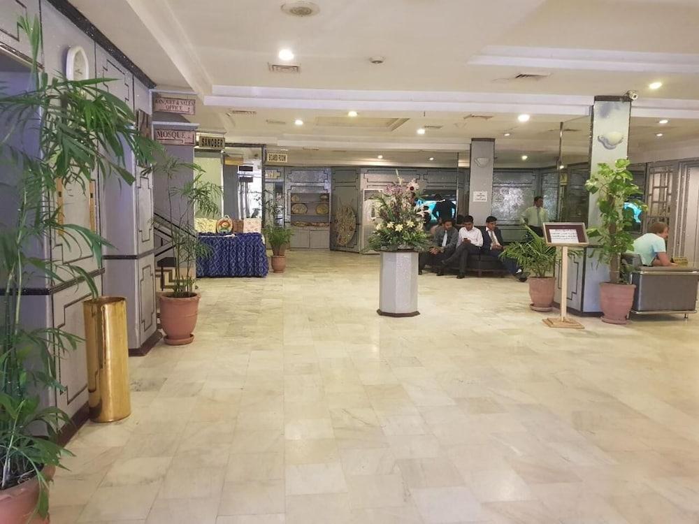 Hotel Shalimar - Lobby