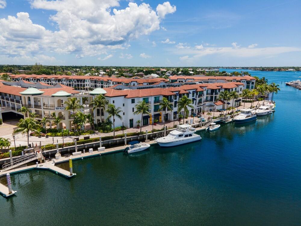 Naples Bay Resort & Marina - Aerial View