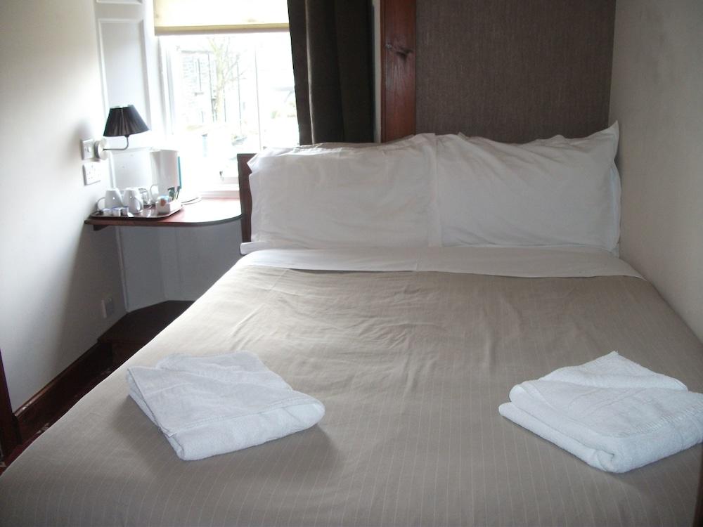 Edinburghhouse Hotel - Room
