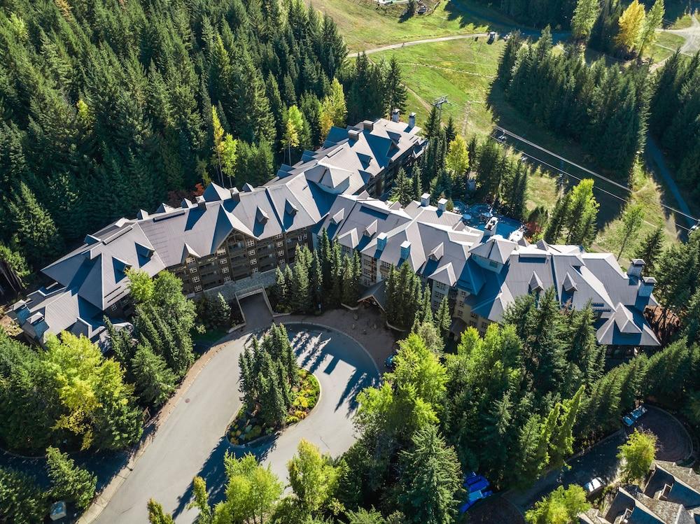Blackcomb Springs Suites by CLIQUE - Featured Image