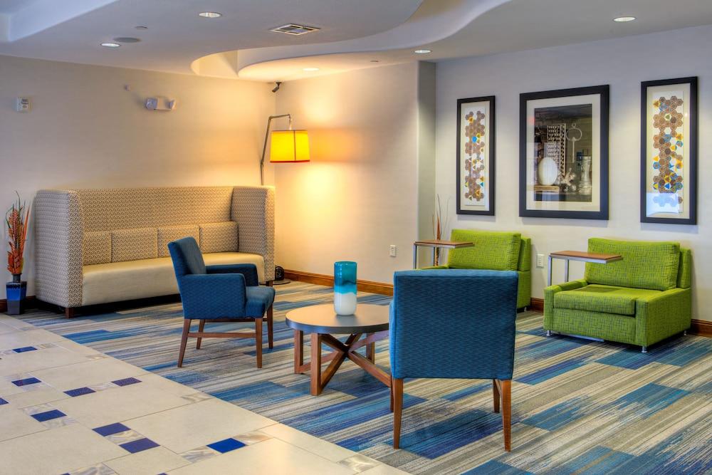 Holiday Inn Express & Suites Austin NE - Hutto, an IHG Hotel - Lobby