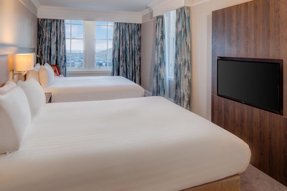 Hilton Edinburgh Carlton - Room