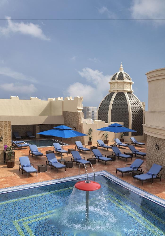 Royal Rose Abu Dhabi - Rooftop Pool