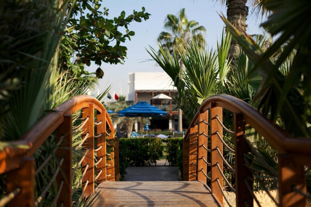 Dubai Marine Beach Resort & Spa - null