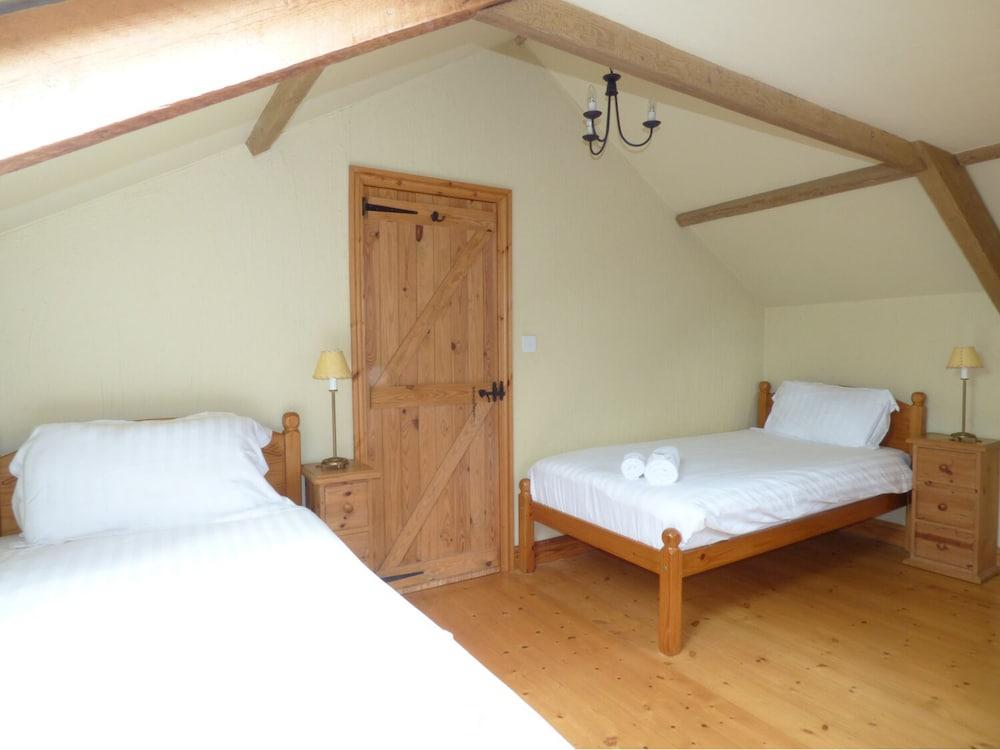 Meadow Cottage - Room