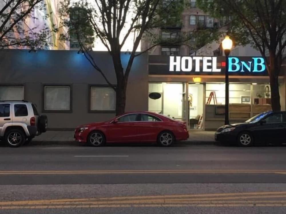 Hotel BnB - Exterior