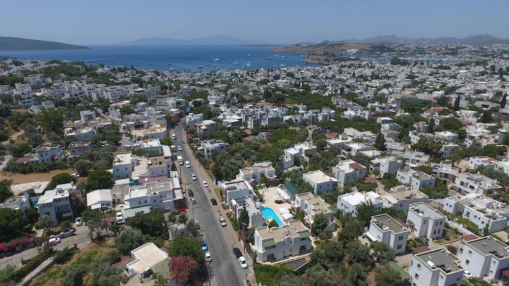 Costa Sariyaz Hotel - Aerial View