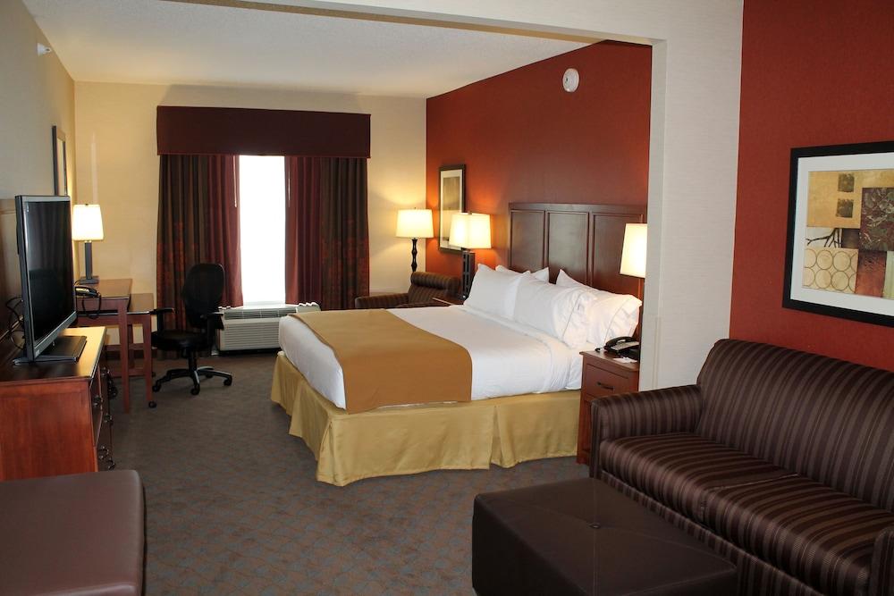 Holiday Inn Express Hotel & Suites Paducah West, an IHG Hotel - Room