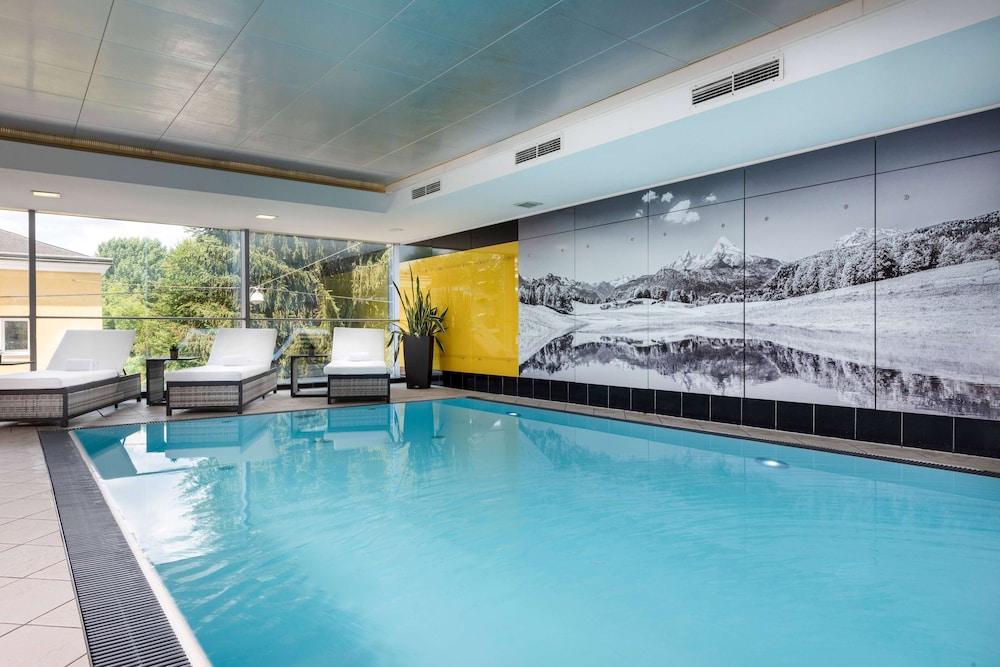 Wyndham Grand Salzburg Conference Centre - Indoor Pool
