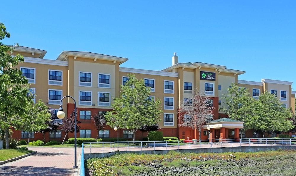 Extended Stay America Premier Suites Oakland Alameda - Featured Image