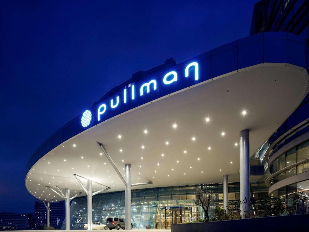 Pullman Istanbul Airport and Convention Center Hotel - Exterior