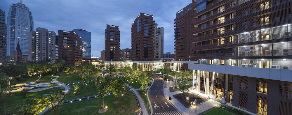 Green Court Premier Jinqiao Shanghai - Featured Image