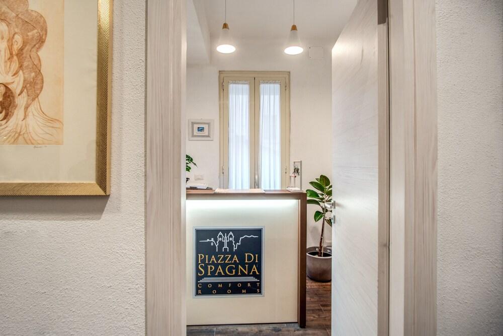 Piazza di Spagna Comfort Rooms - Reception