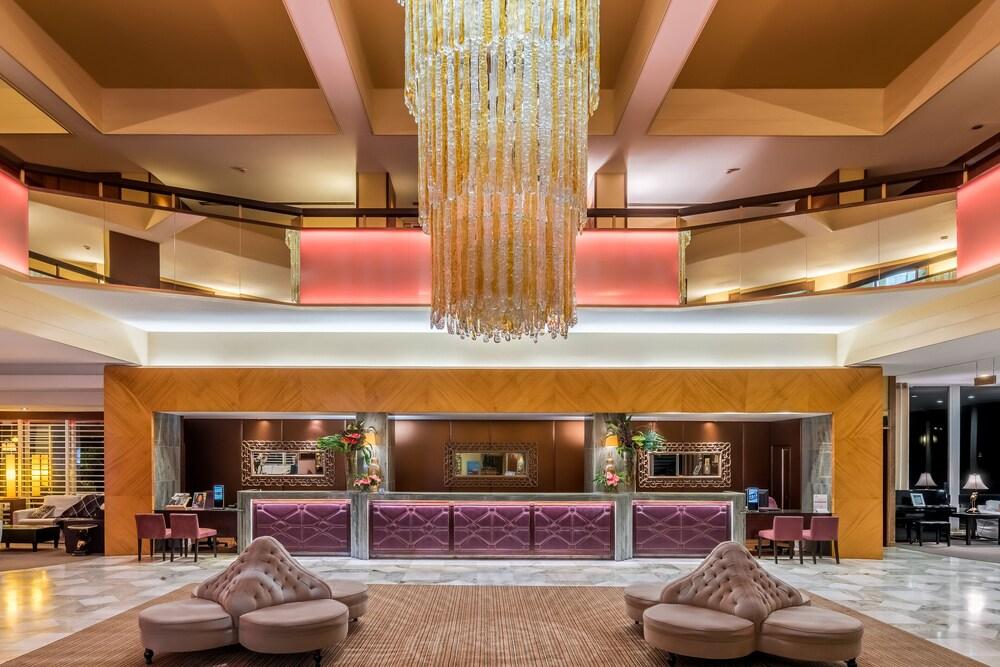 Pestana Carlton Madeira Ocean Resort Hotel - Lobby