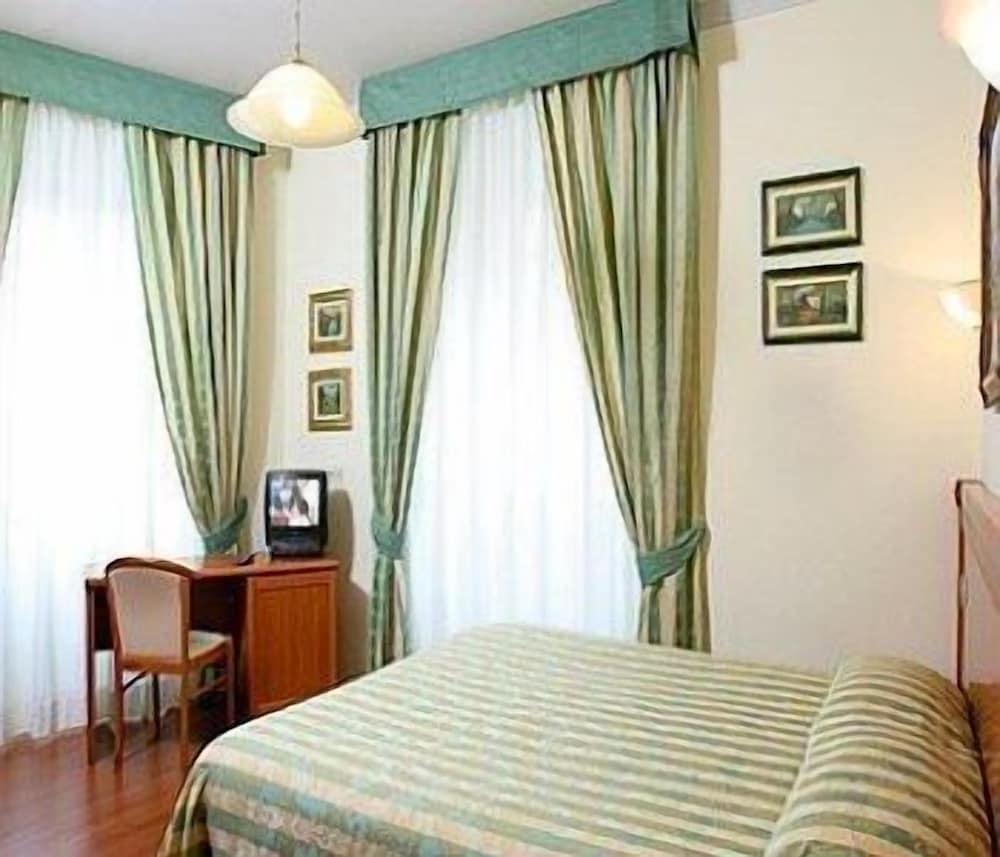 Hotel Philia Rome - Room