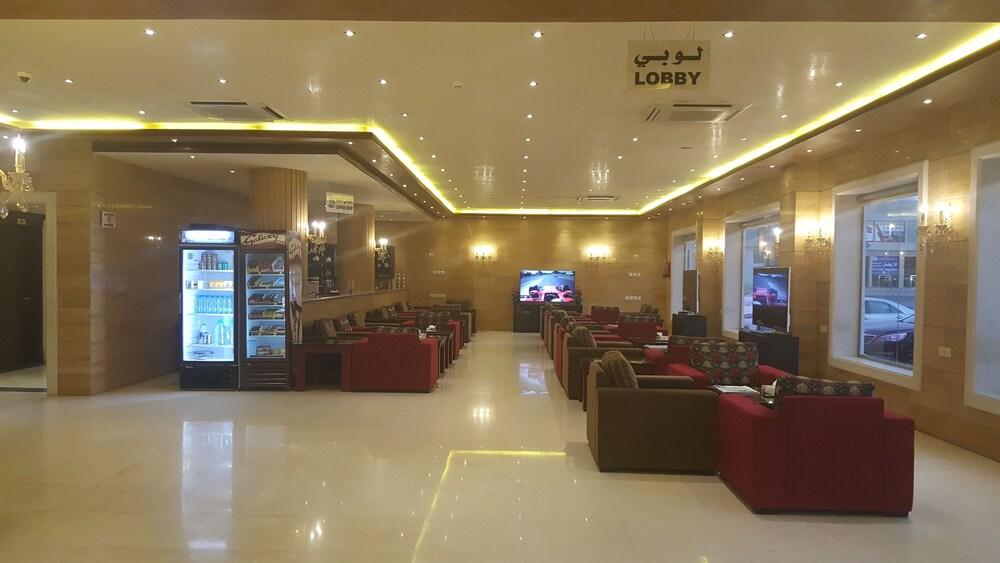 Aknan Al Yasmine Furnished Units - Lobby Sitting Area